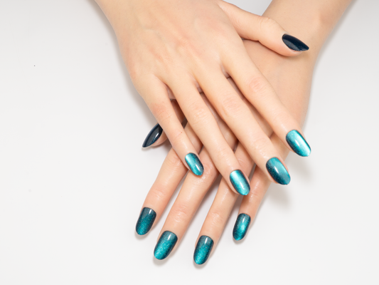 Galaxy Blue Cat Eye Press-On Nails | Teal Shimmer | Oval