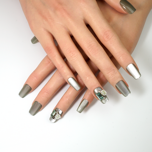 Silver-Green Cat Eye Press-On Nails