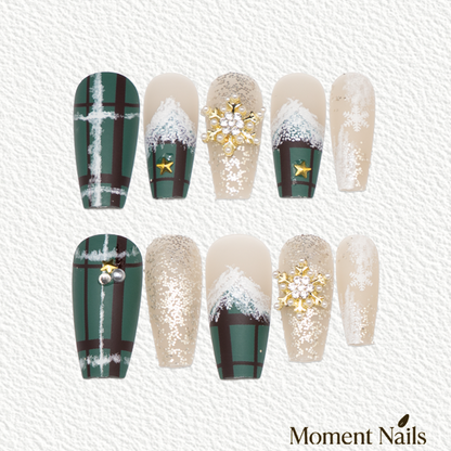 Festive Party Mix Press-On | 3D Snowflake Plaid Coffin Nails
