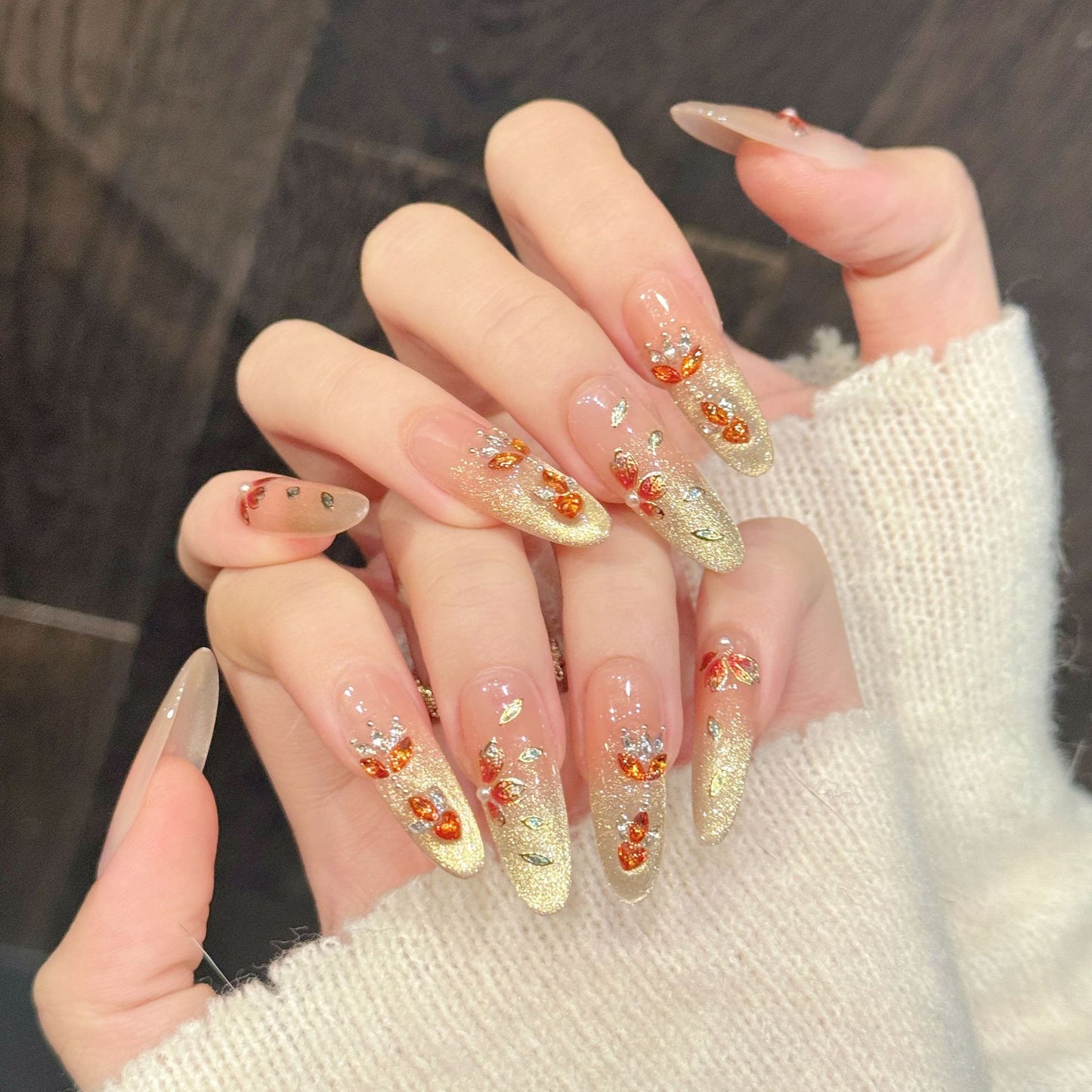Gold Butterfly Oval Press-On Nails