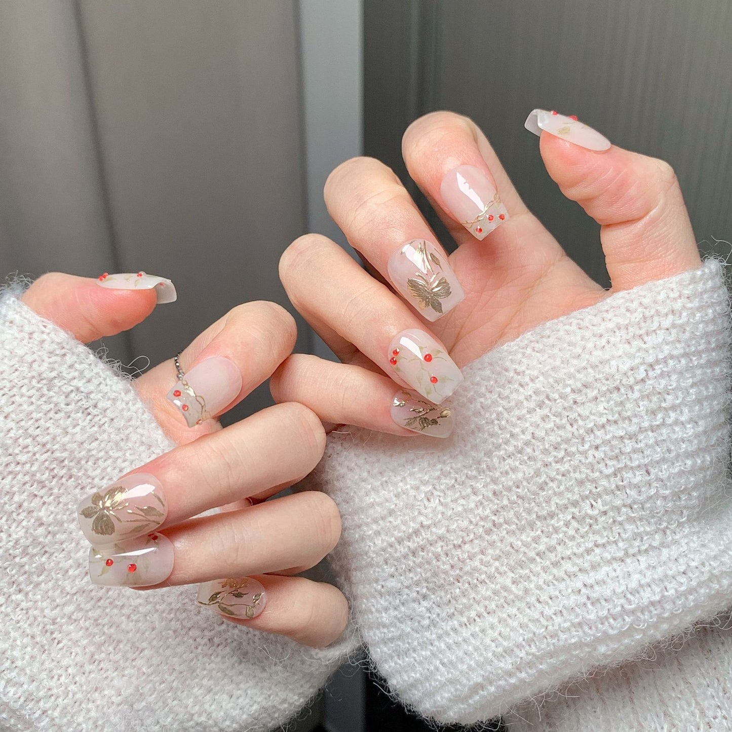 Sheer Gold Motif Short Square Press-On Nails