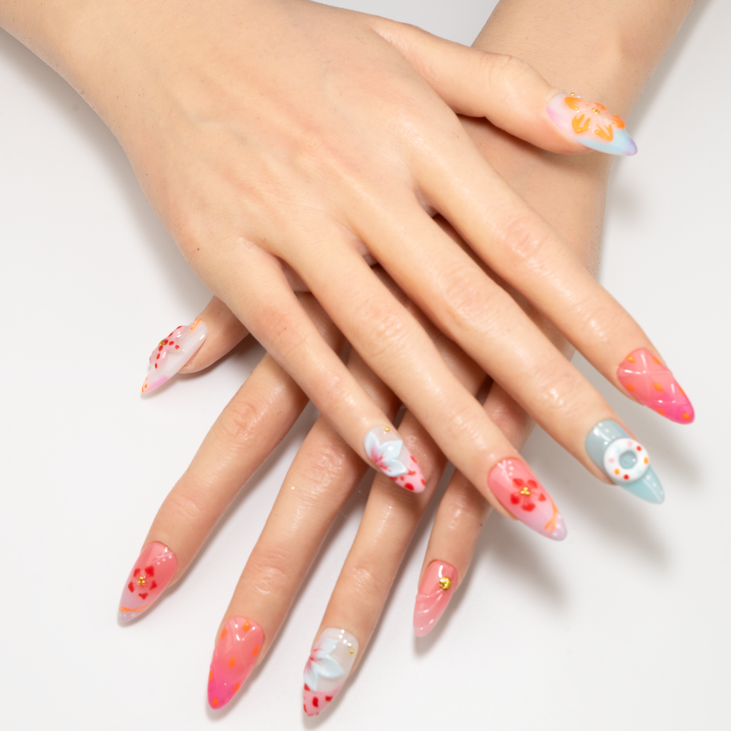 3D Flower Starfish Almond Press-On Nails