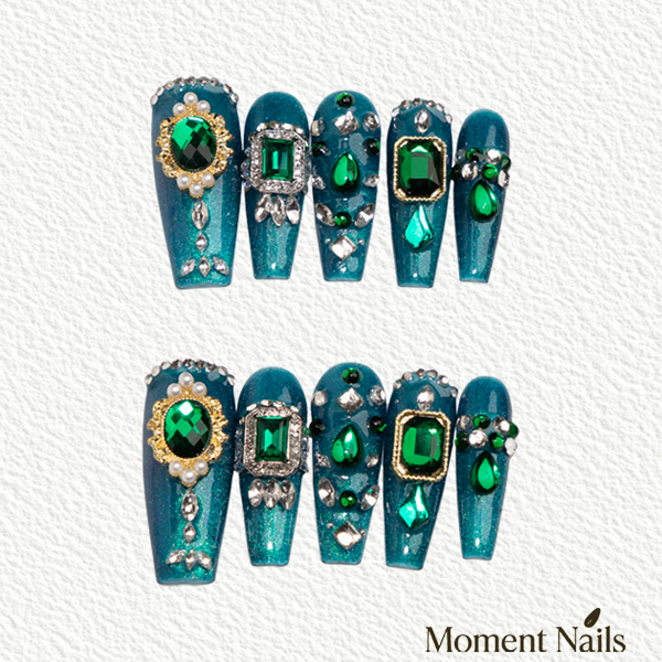 Mermaid's Trove Press-On Nails | Handmade Emerald Glitter Coffin