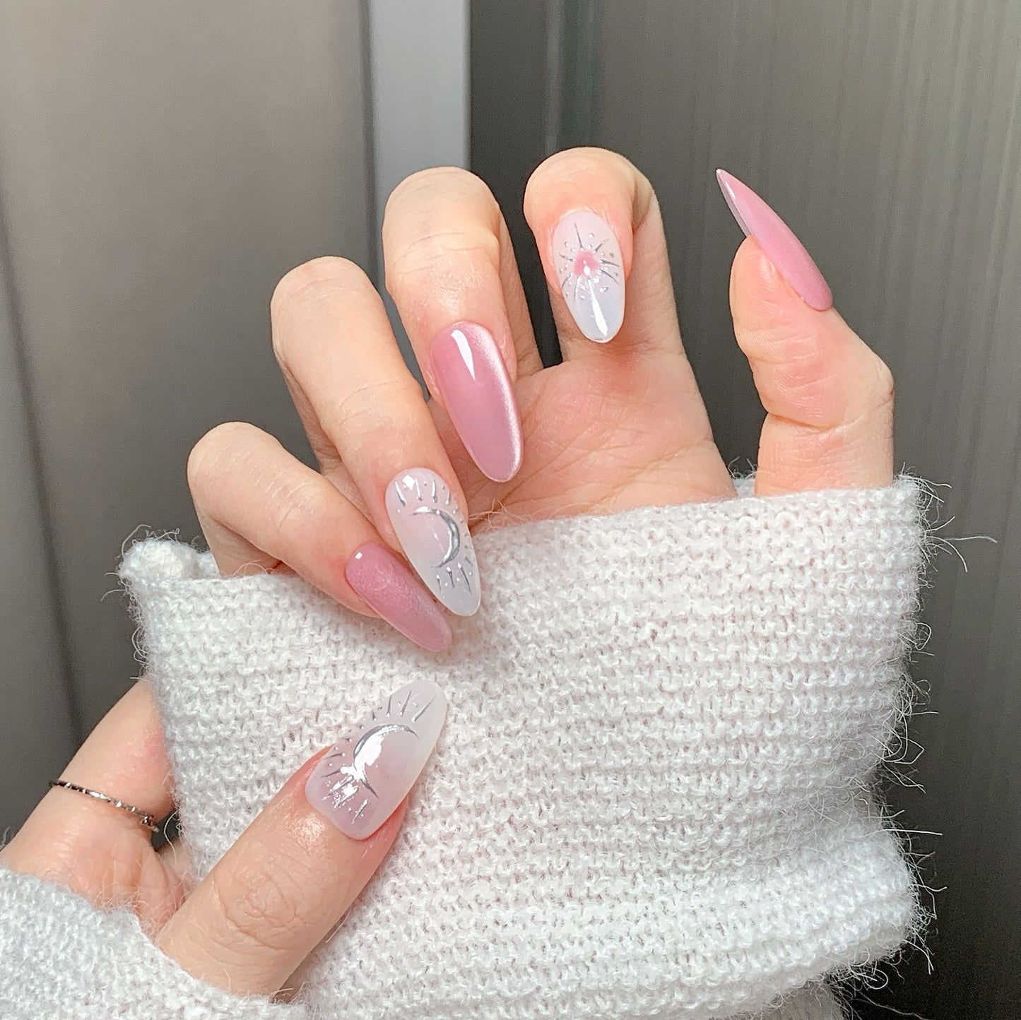 Pink Glitter Moon-Star Oval Press-On Nails