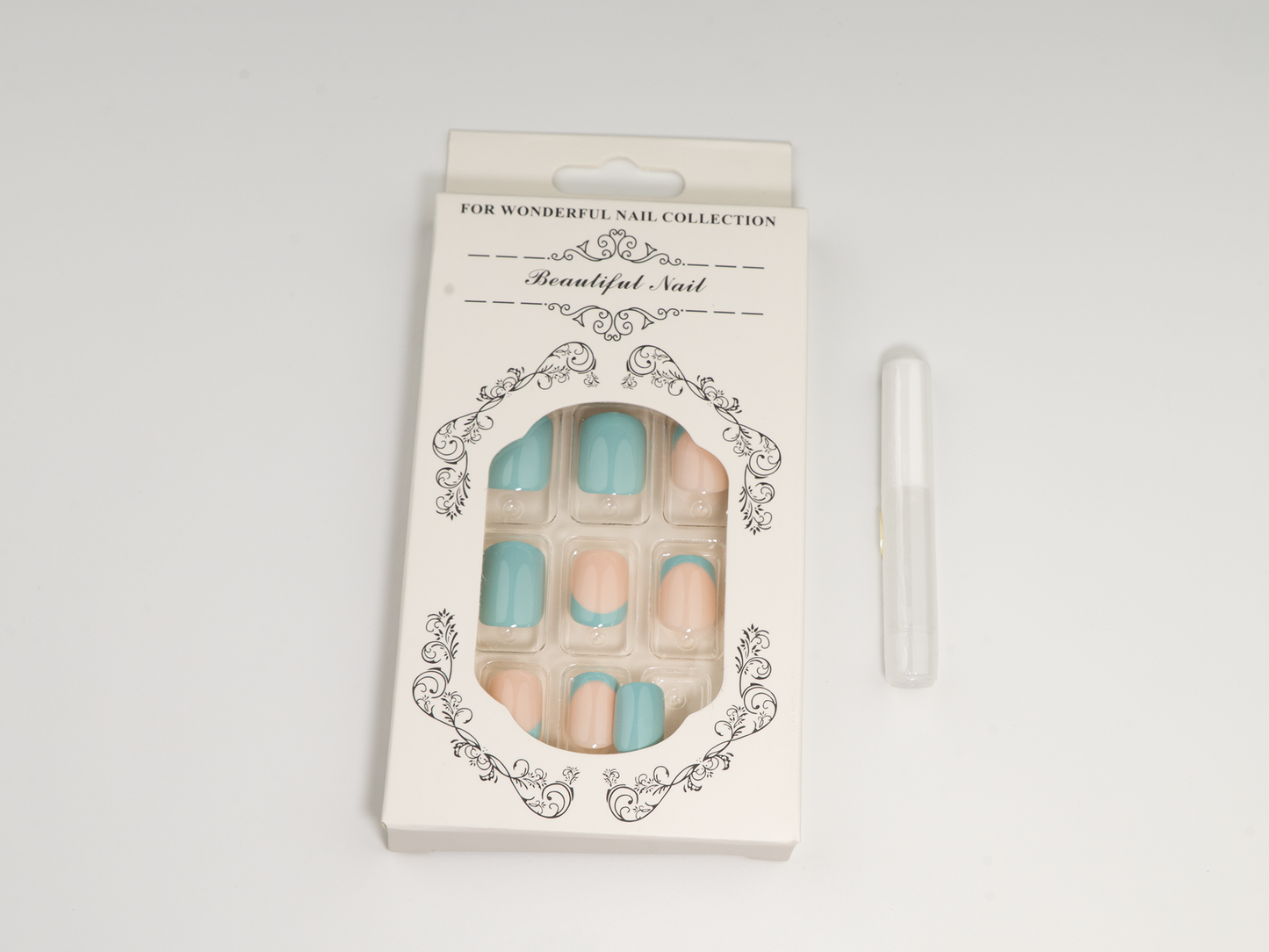 Modern Double French Press-On Nails | Mint Cuff Short Oval