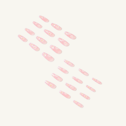 Fresh Daisy Press-On Nails | White Floral Pattern Coffin