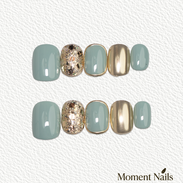 Light Green Gold Short Press-On Nails