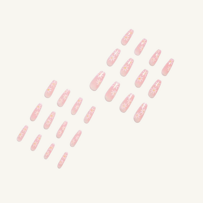 Fresh Daisy Press-On Nails | White Floral Pattern Coffin