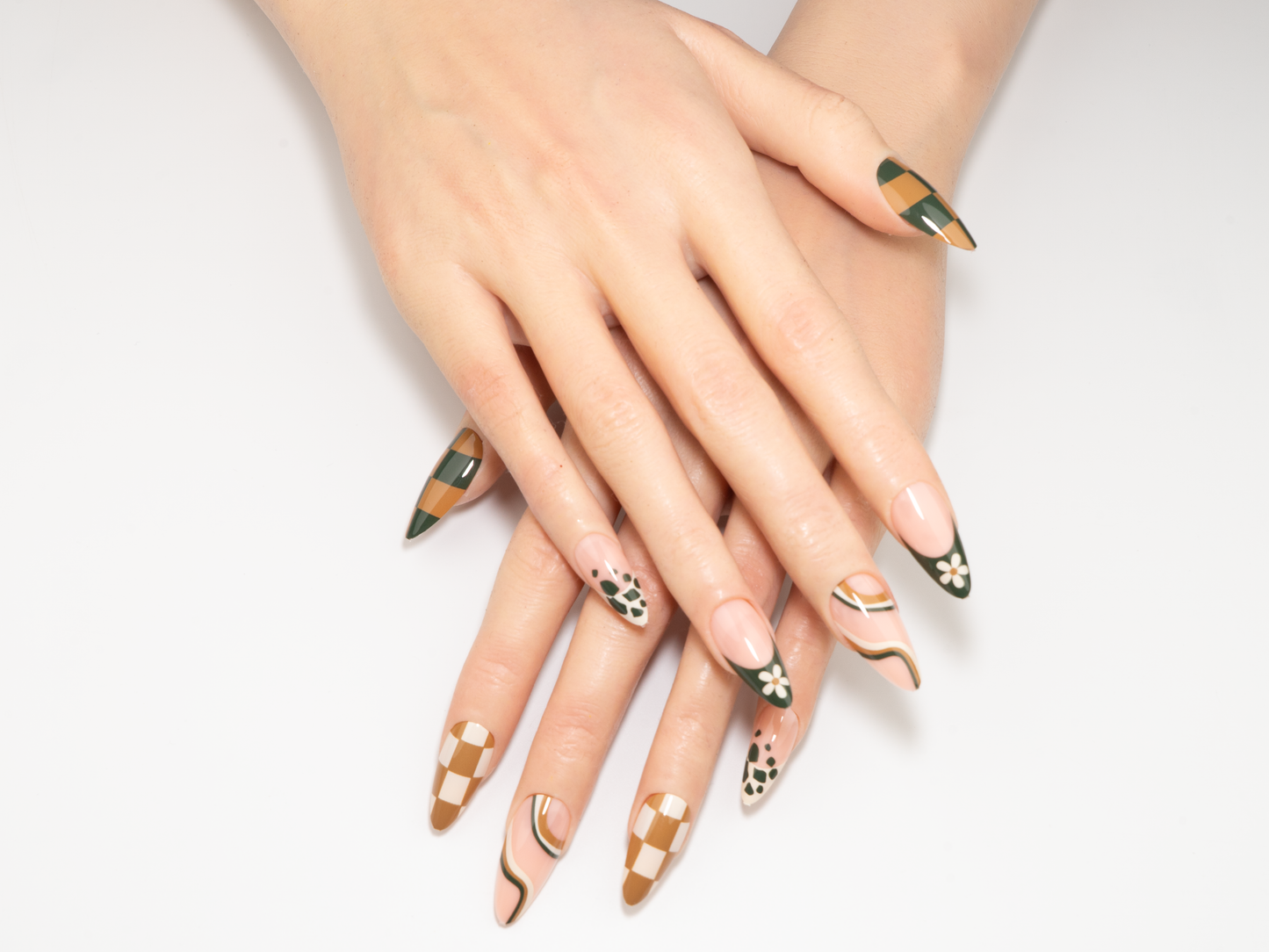 Brown Checker Press-On Nails | Daisy French Tip Stiletto