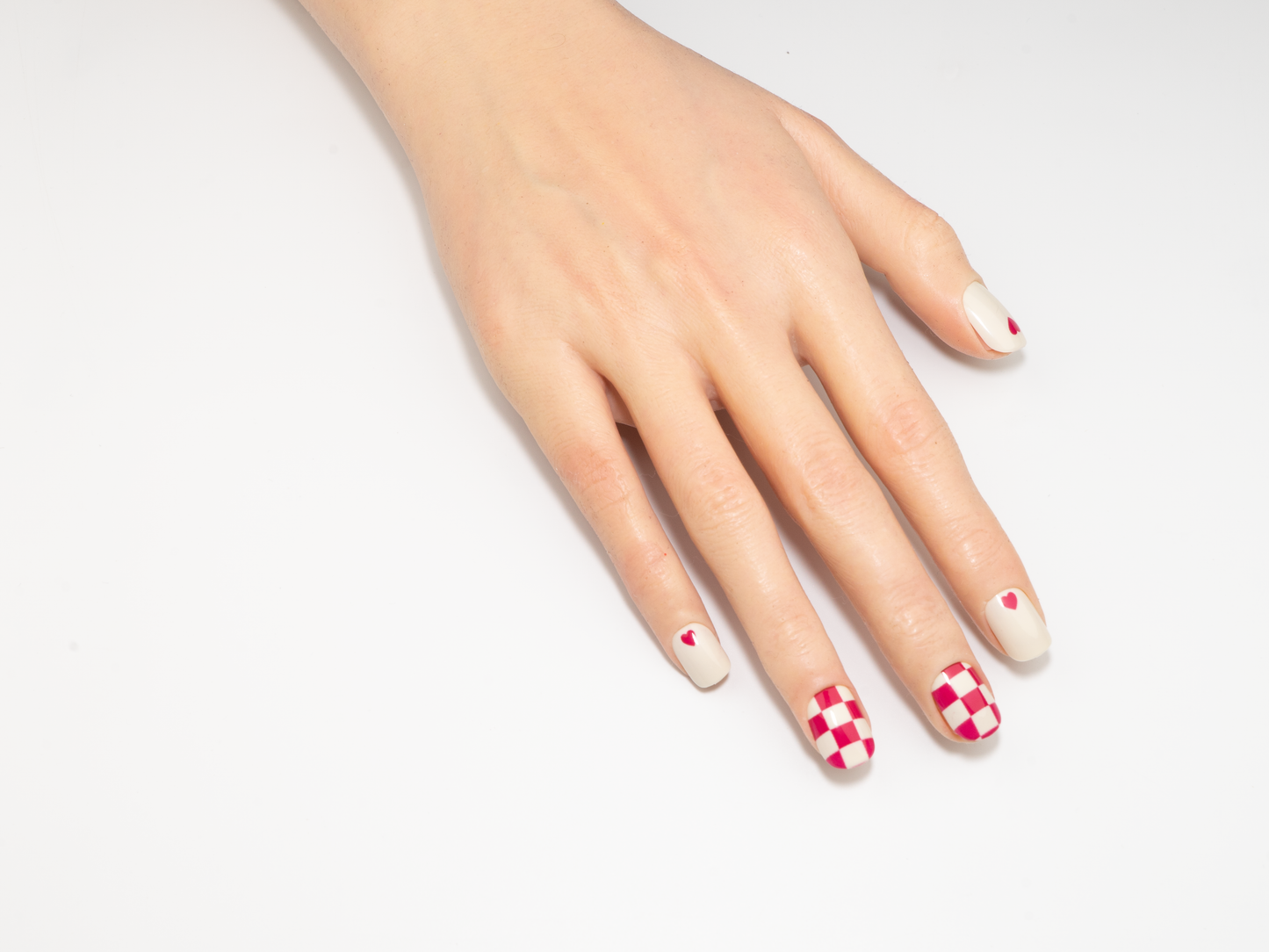 Love Mood Press-On Nails | Creamy Yellow Pink Checkerboard Oval