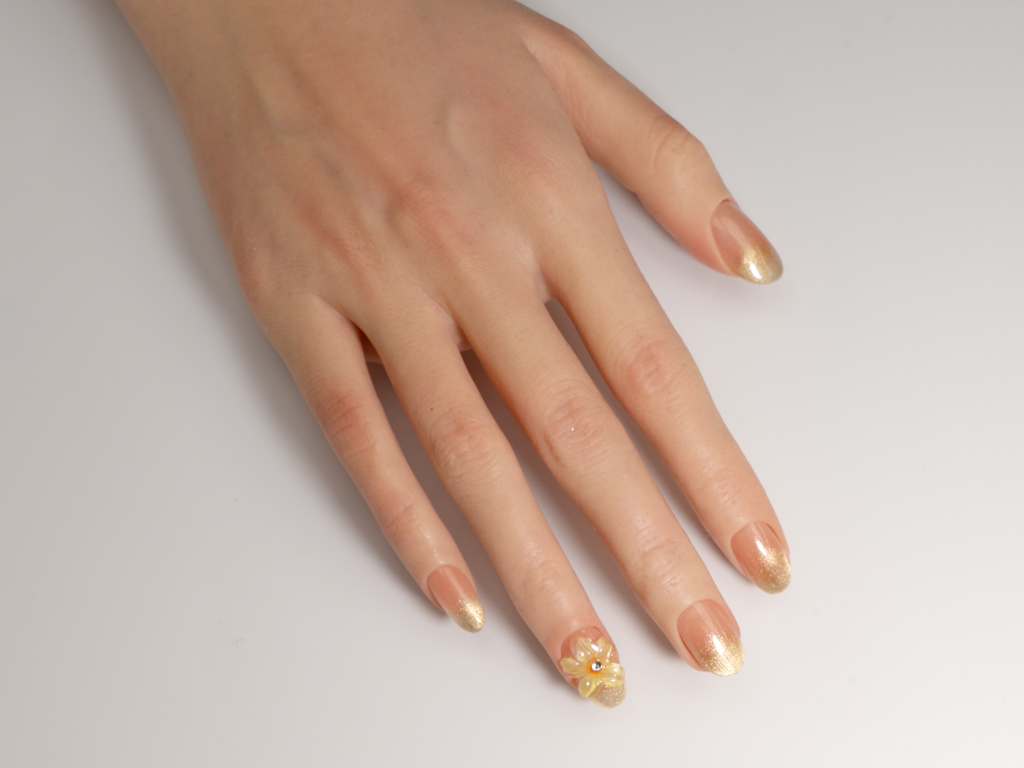 Summer Glass Flower Press-On Nails | Handmade 3D Floral Gold Ombre