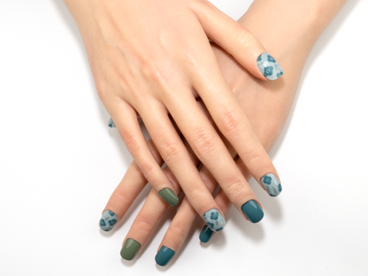 Korean Minimalist Press-Ons | Creamy Floral Pattern Short Oval