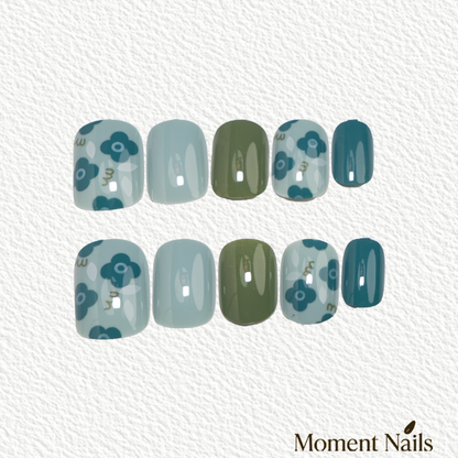 Korean Minimalist Press-Ons | Creamy Floral Pattern Short Oval