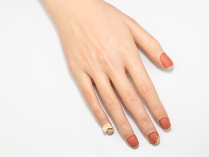 Cream Patchwork Press-On Nails | Pink Stitch Bow Short Oval