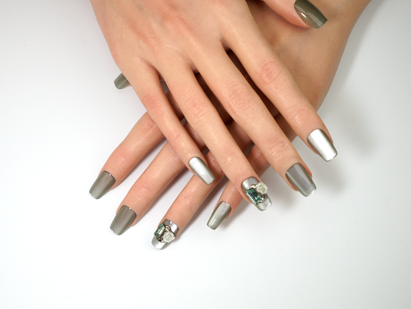 Silver-Green Cat Eye Press-On Nails | Chic Handmade Square Nails