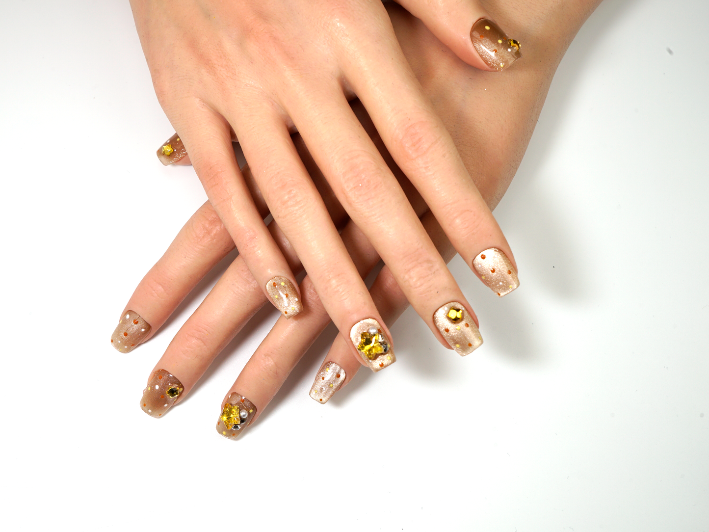 Wishing Meteor Press-On Nails | Handmade Gold Cat Eye 3D Star Coffin