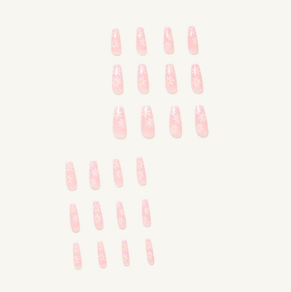 Fresh Daisy Press-On Nails | White Floral Pattern Coffin