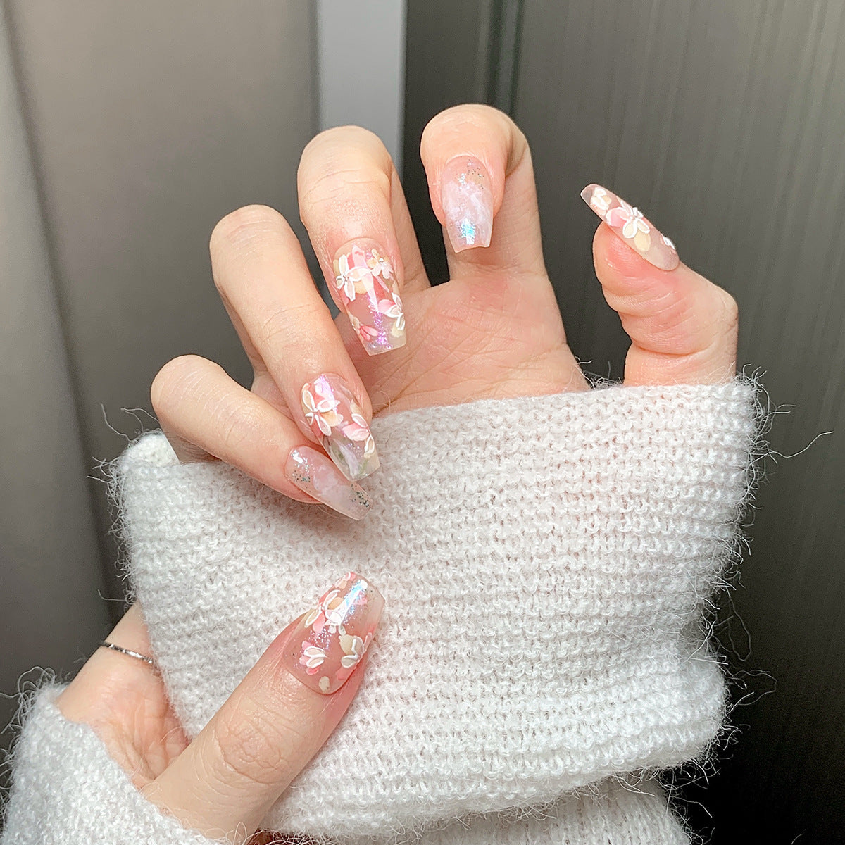 3D Flower Short Square-Round Press-On Nails