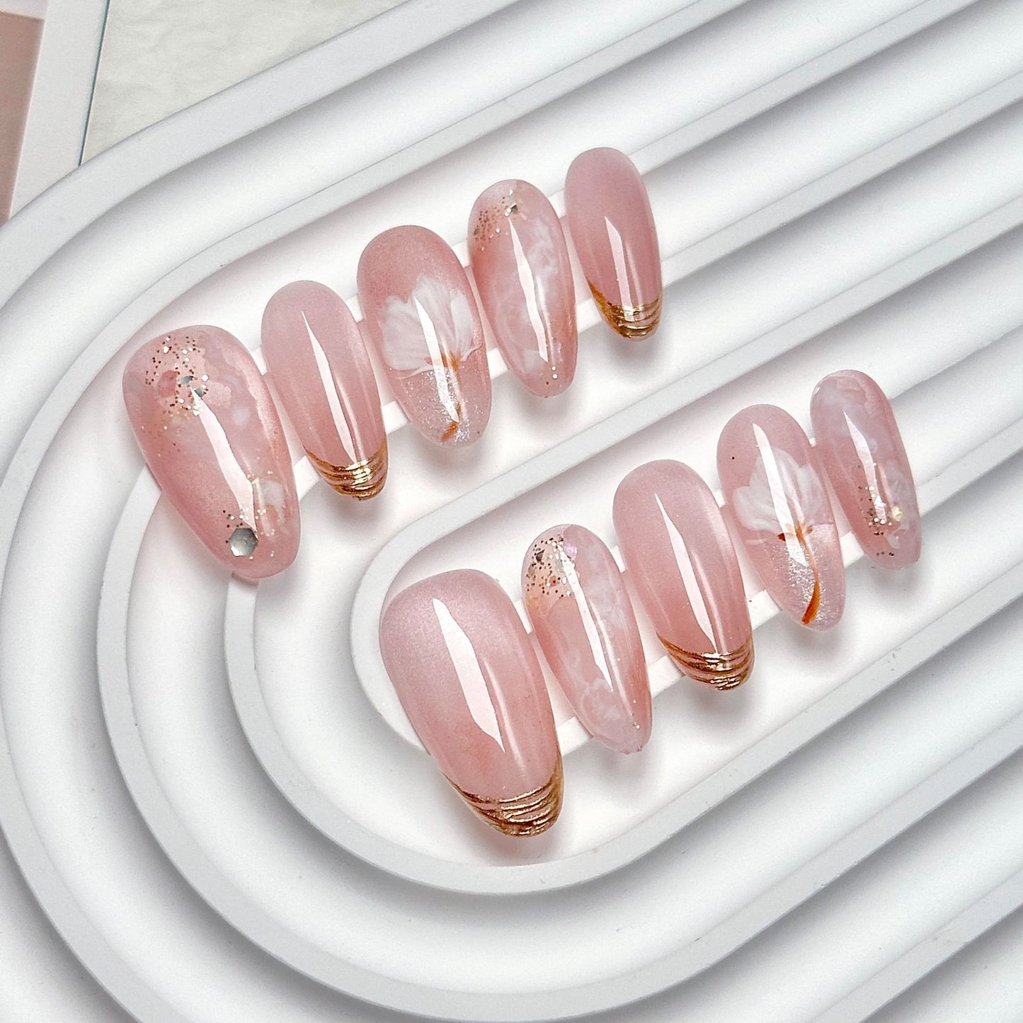 Pink Sheer Sakura Gold Rim Oval Press-On Nails