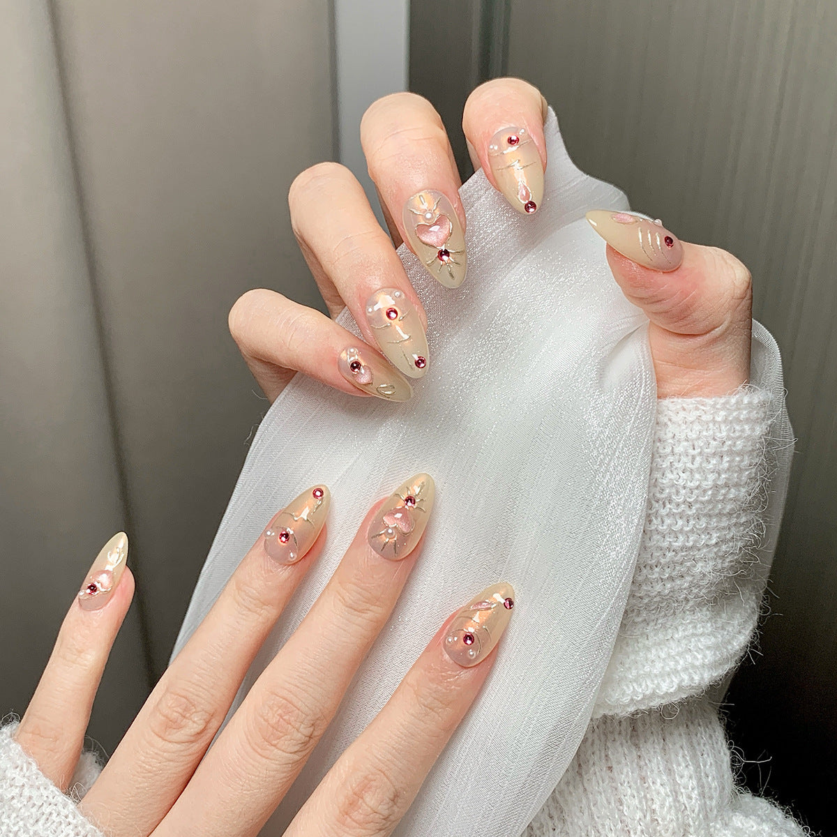 Golden Heart Almond  Sweet Luxury Press-On Nails